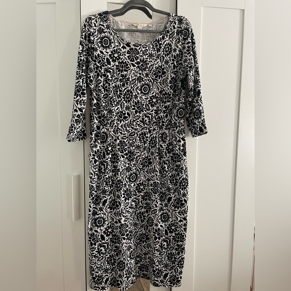 Boden Dress Sz. 10 Black and White Floral Dress Pretty!